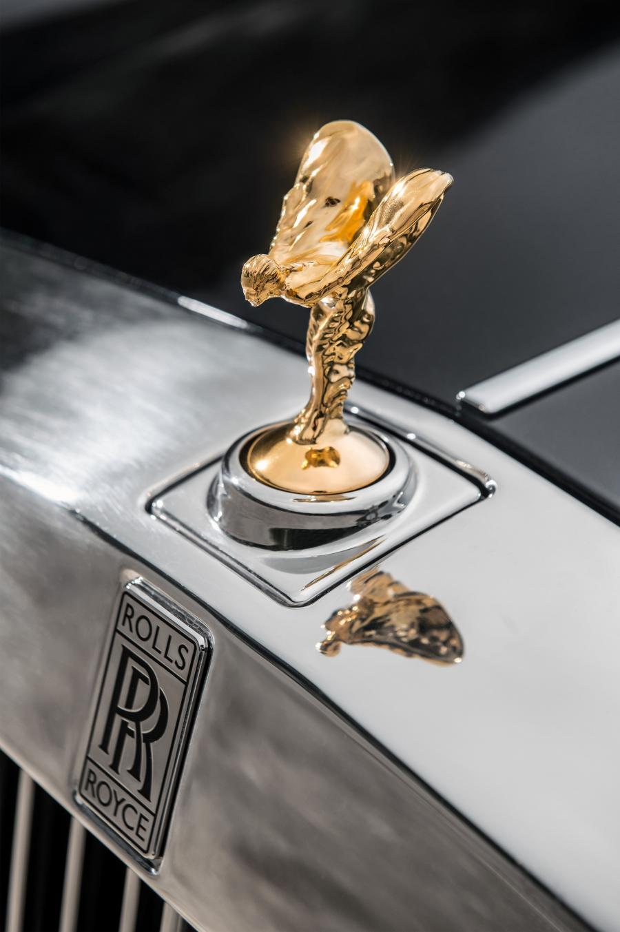  Rolls-Royce Phantom EWB 2012 года  (фото 23 из 34)